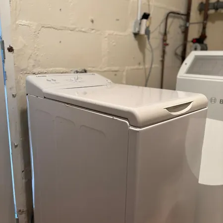 Embruns Maison Spacieuse Renovee 5 Ch 3 Sdb 2 Wc Belle Terrasse Amenagee Barbecue A 250 M De La En Plein Centre D' Au Coeur Des Plages Du Debarquement, Proximite De Bayeux *