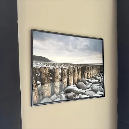 Embruns Maison Spacieuse Rénovée 5 Ch 3 Sdb Belle Terrasse Aménagée Barbecue à 250 M De La En Plein Centre D' Au Coeur Des Plages Du Débarquement, Proximité De Bayeux Arromanches-les-Bains