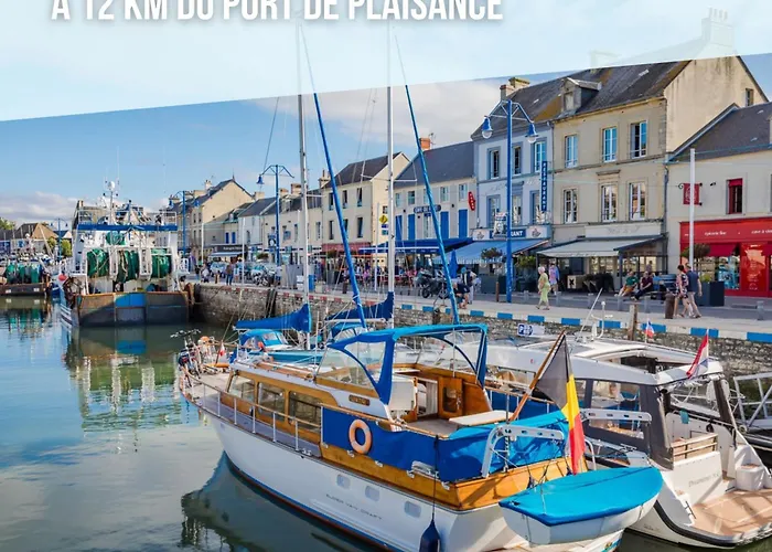 Embruns Maison Spacieuse Renovee 5 Ch 3 Sdb 2 Wc Belle Terrasse Amenagee Barbecue A 250 M De La En Plein Centre D' Au Coeur Des Plages Du Debarquement, Proximite De Bayeux 펜션 아로만체스레방