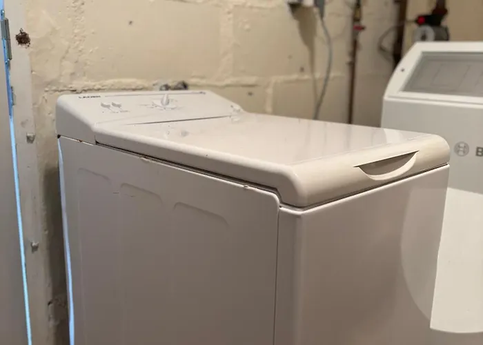 Embruns Maison Spacieuse Renovee 5 Ch 3 Sdb 2 Wc Belle Terrasse Amenagee Barbecue A 250 M De La En Plein Centre D' Au Coeur Des Plages Du Debarquement, Proximite De Bayeux *